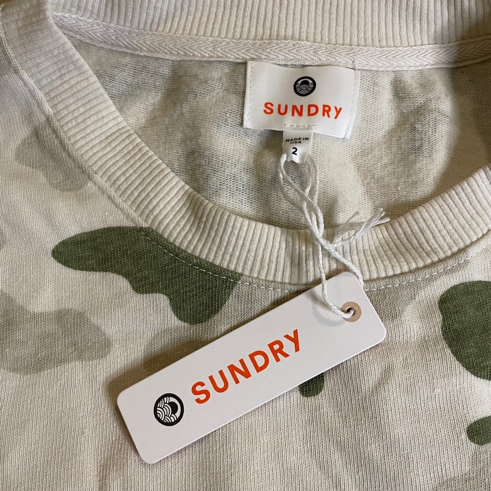 Sundry - Picture 3 of 4